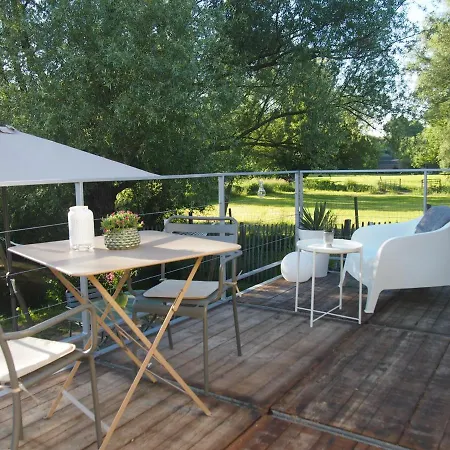 La Roulotte Guest house *