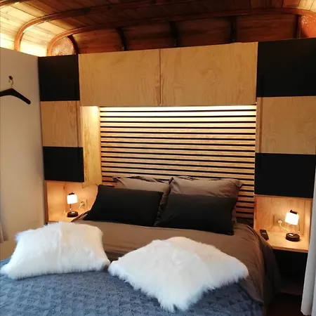 La Roulotte Guest house Blegny